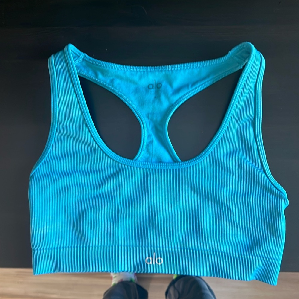 Women’s Alo sports bra
